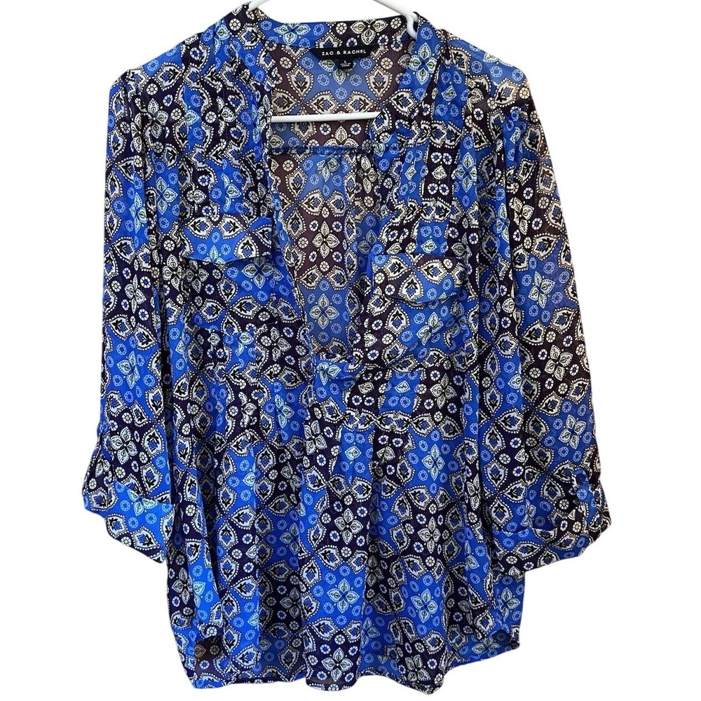 Zac & Rachel Blouse Top L Blue Paisley 3/4 Sleeve Button Down Lightweight